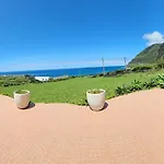 Апартаменты Sea Breeze *