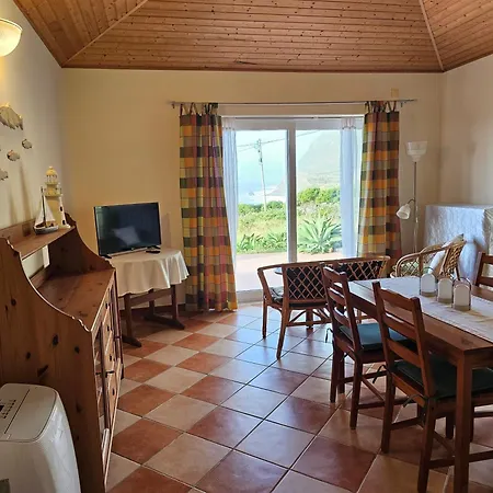 Sea Breeze Apartment Faja Grande